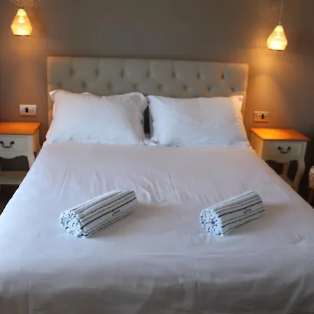 ベッド・アンド・ブレックファスト Boutique Luna