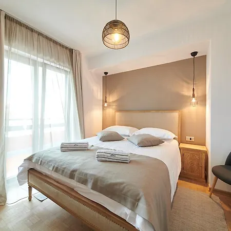 Boutique Luna 住宿加早餐酒店 3*