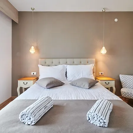 Boutique Luna Bed & Breakfast 3*