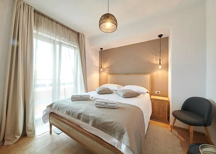 Boutique Luna Bed & Breakfast 3*